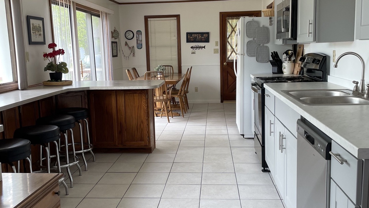 Photo of Bedroom in Roach