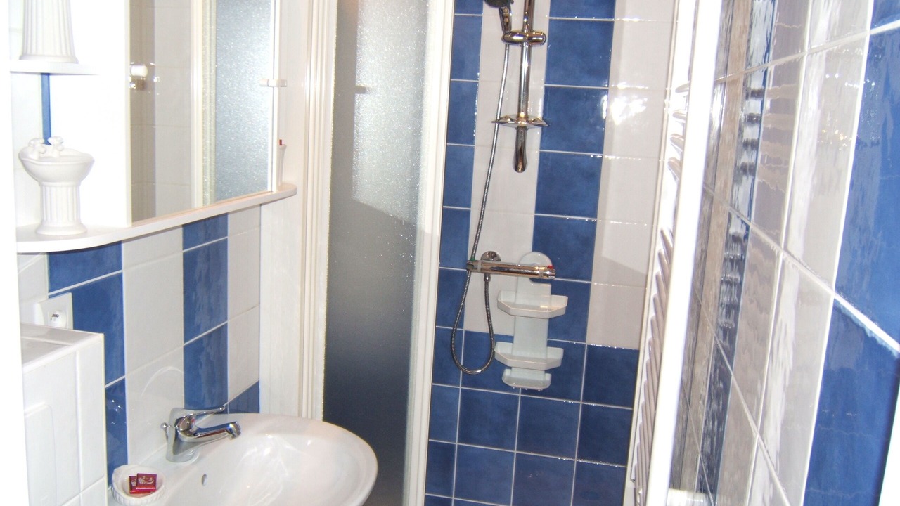Photo of Bathroom in Labruguiere