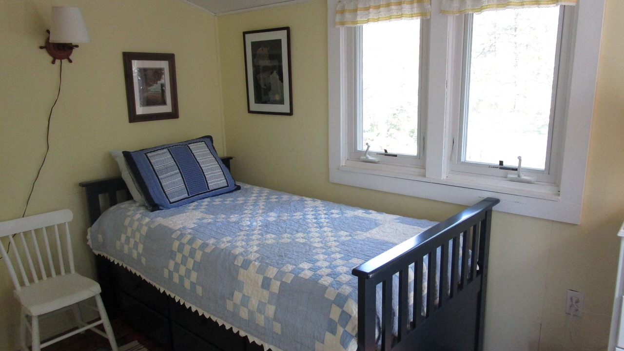 Photo of Bedroom in Douglas