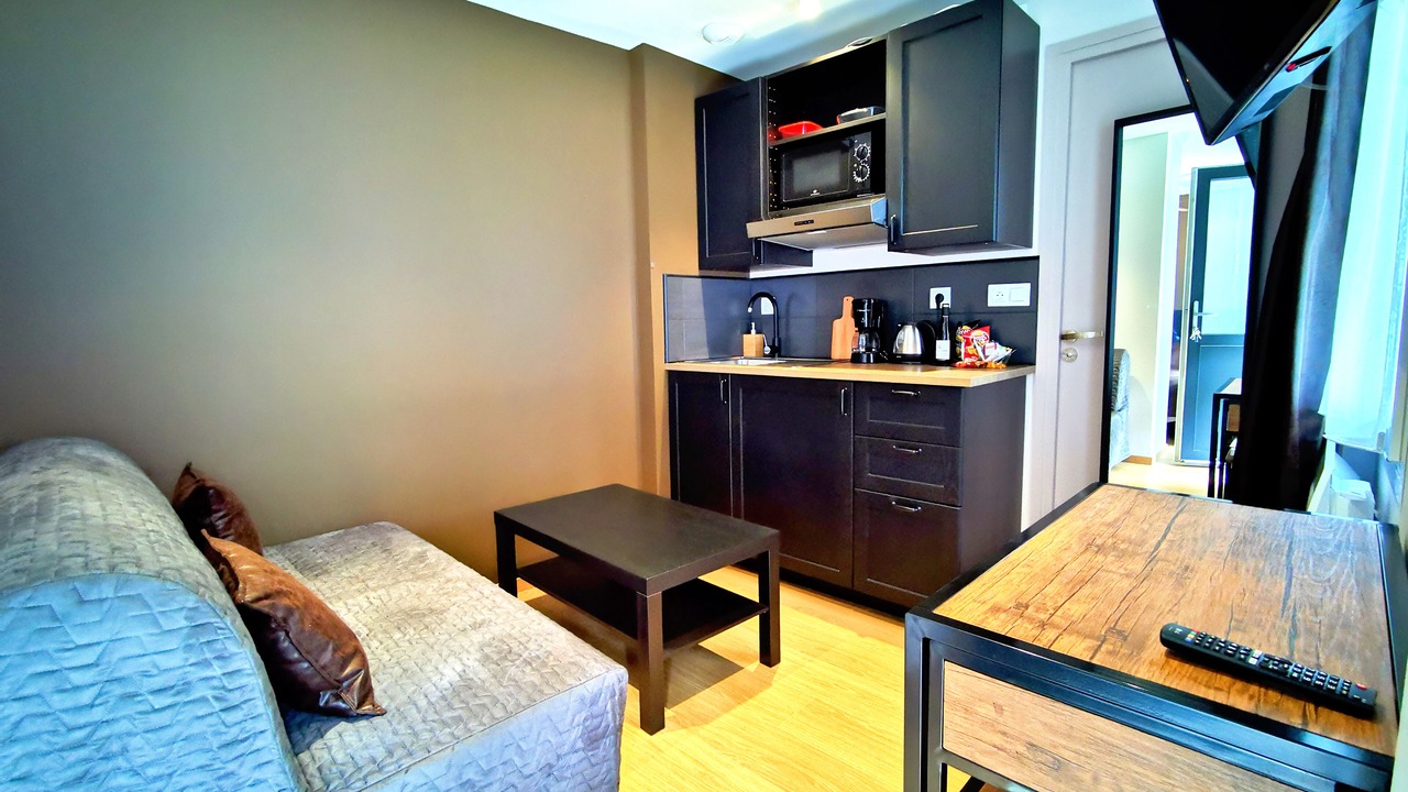 Photo of Kitchen in Lens