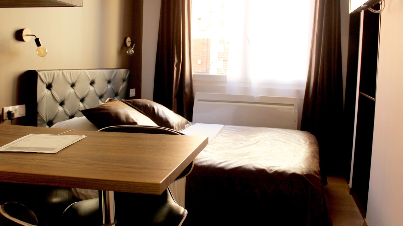 Photo of Others in Lens