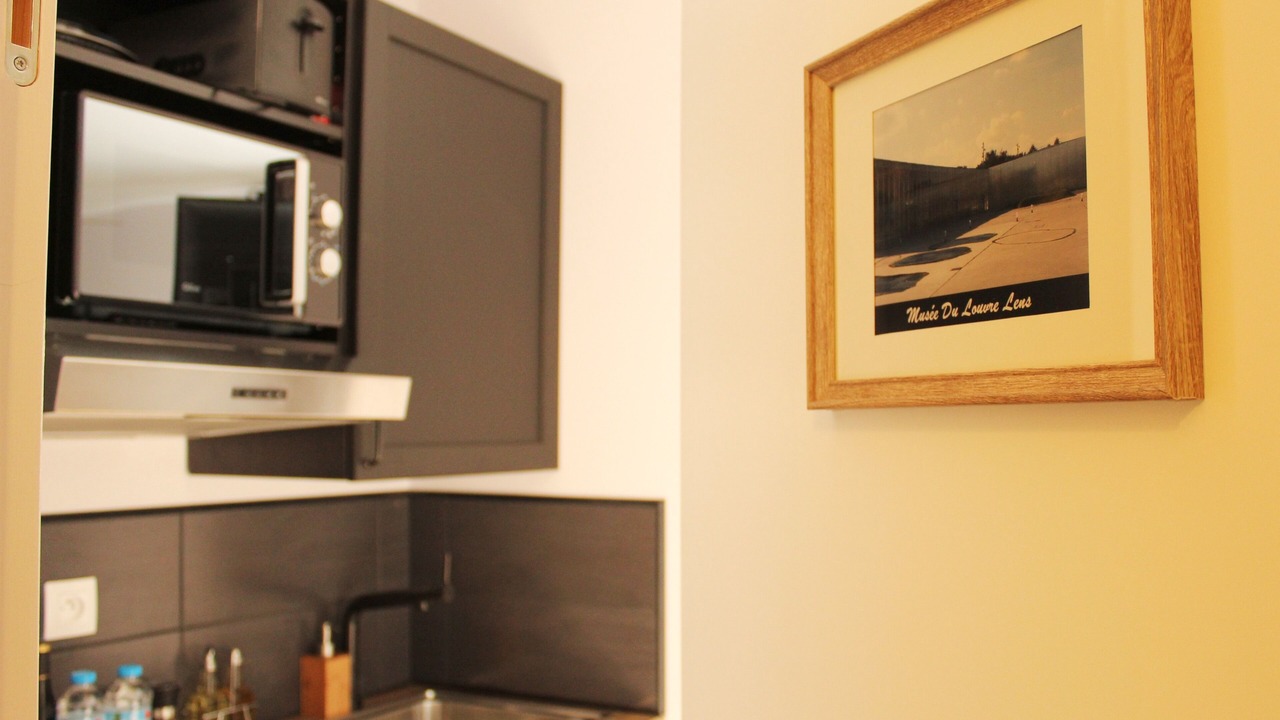 Photo of Bedroom in Lens