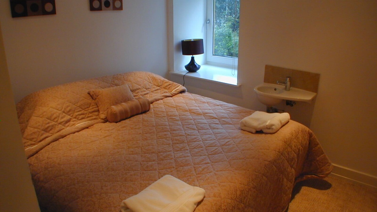 Photo of Bedroom in Colintraive