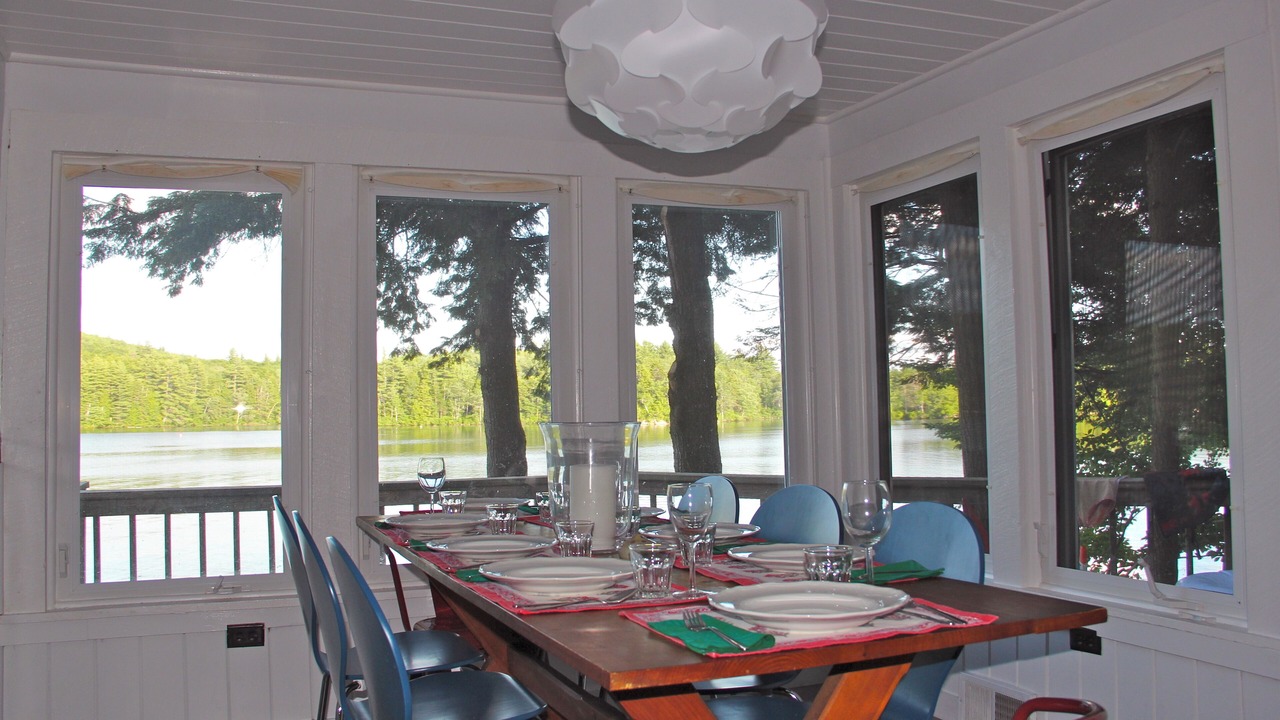 Photo of Livingroom in Stoddard