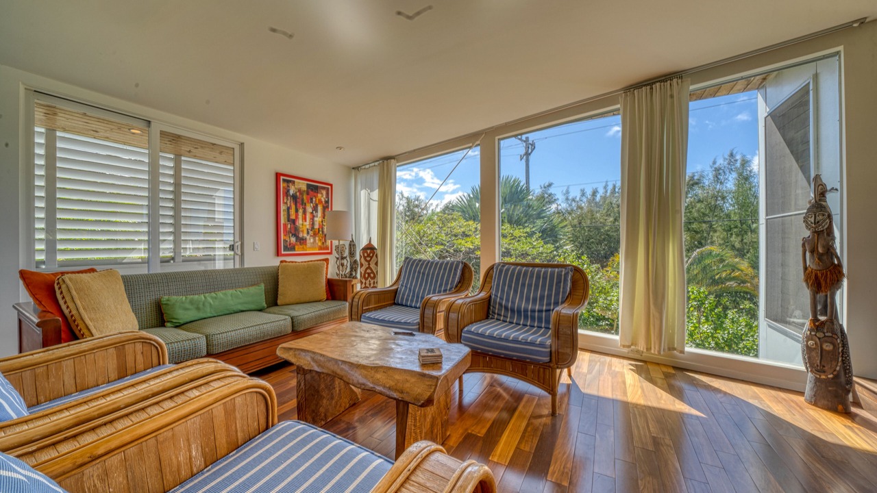 Photo of Others in Puna Palisades