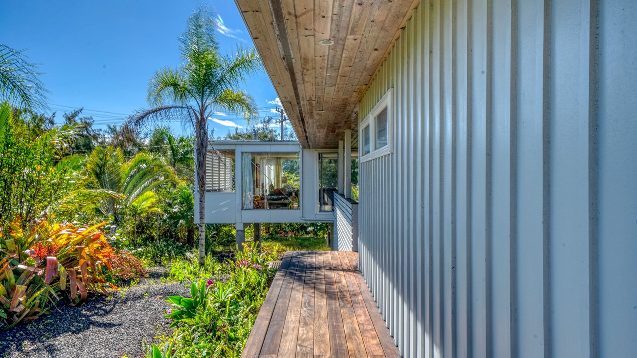 Photo of Patio Balcony in Puna Palisades