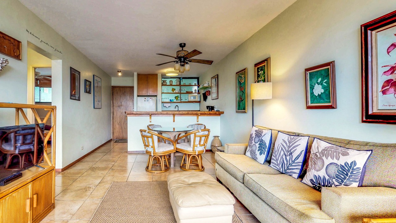 Photo of Livingroom in Hilo