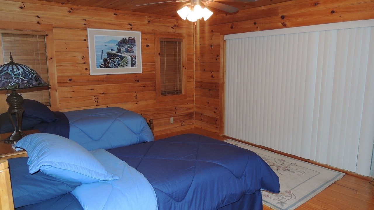 Photo of Bedroom in Rutherfordton