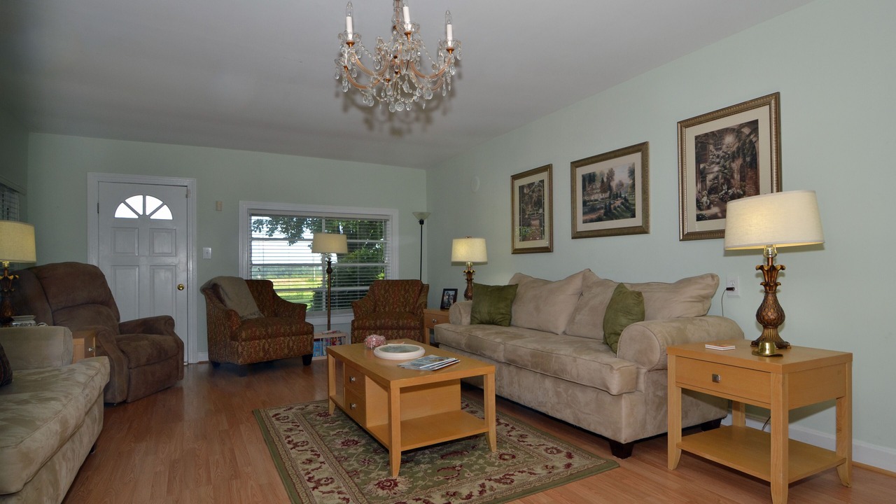 Photo of Livingroom in Lawrenceburg