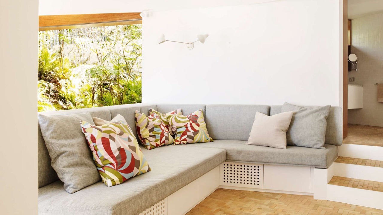 Photo of Livingroom in Whale Beach