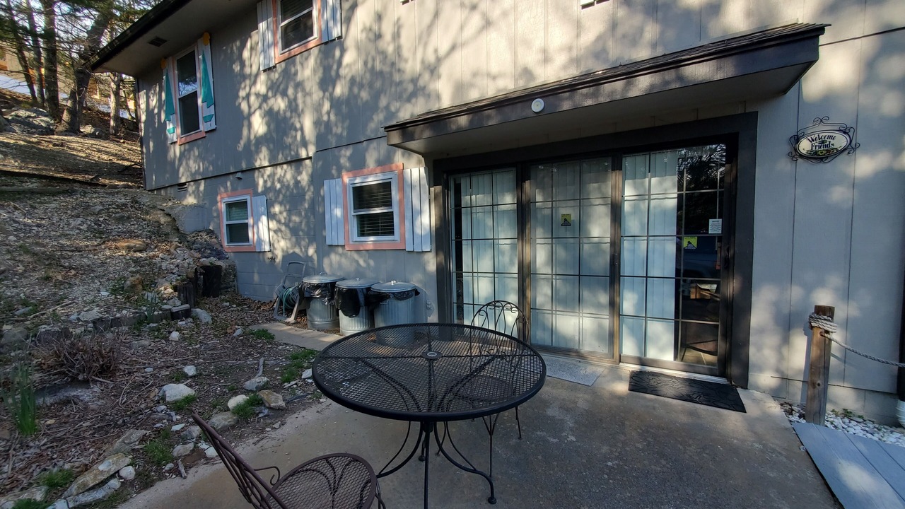 Photo of Bedroom in Lost Bridge Village