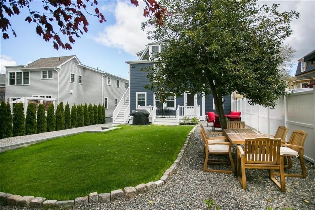 Photo of Outdoor in Yachting Village