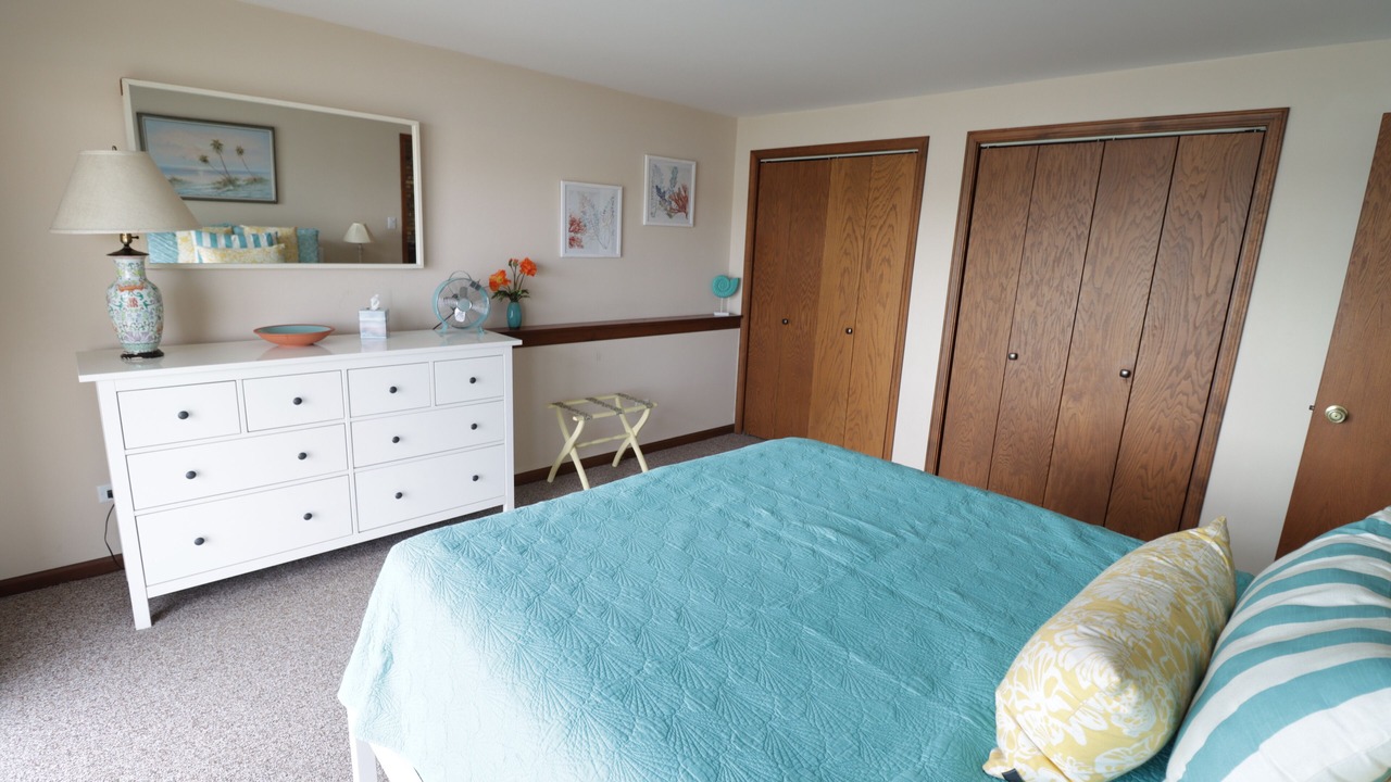Photo of Bedroom in Twin Lakes