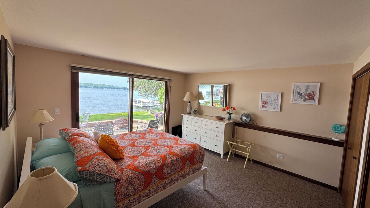 Photo of Bedroom in Twin Lakes