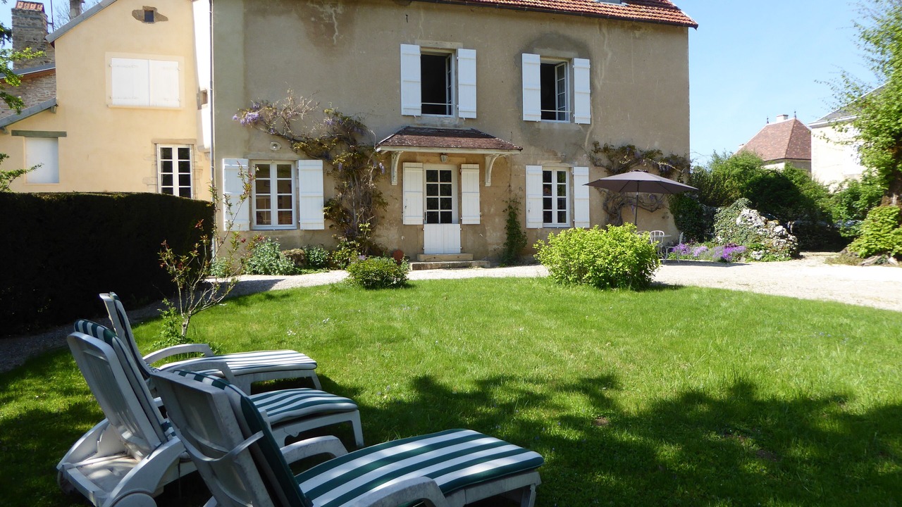 Photo of Outdoor in Commarin