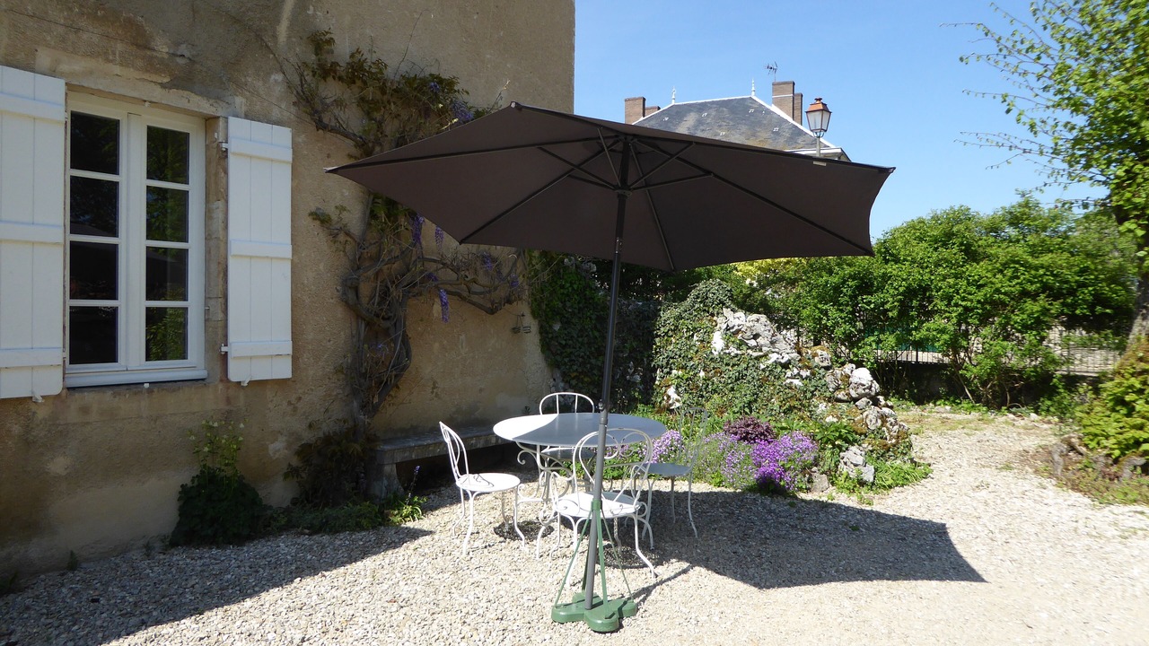 Photo of Outdoor in Commarin