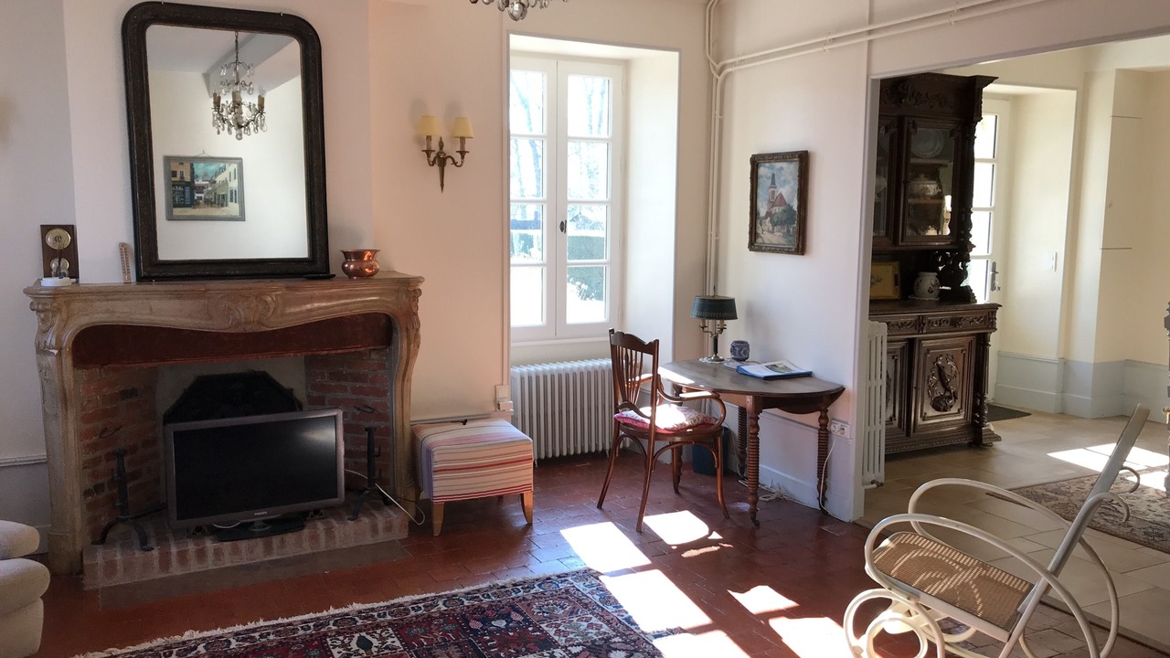 Photo of Livingroom in Commarin