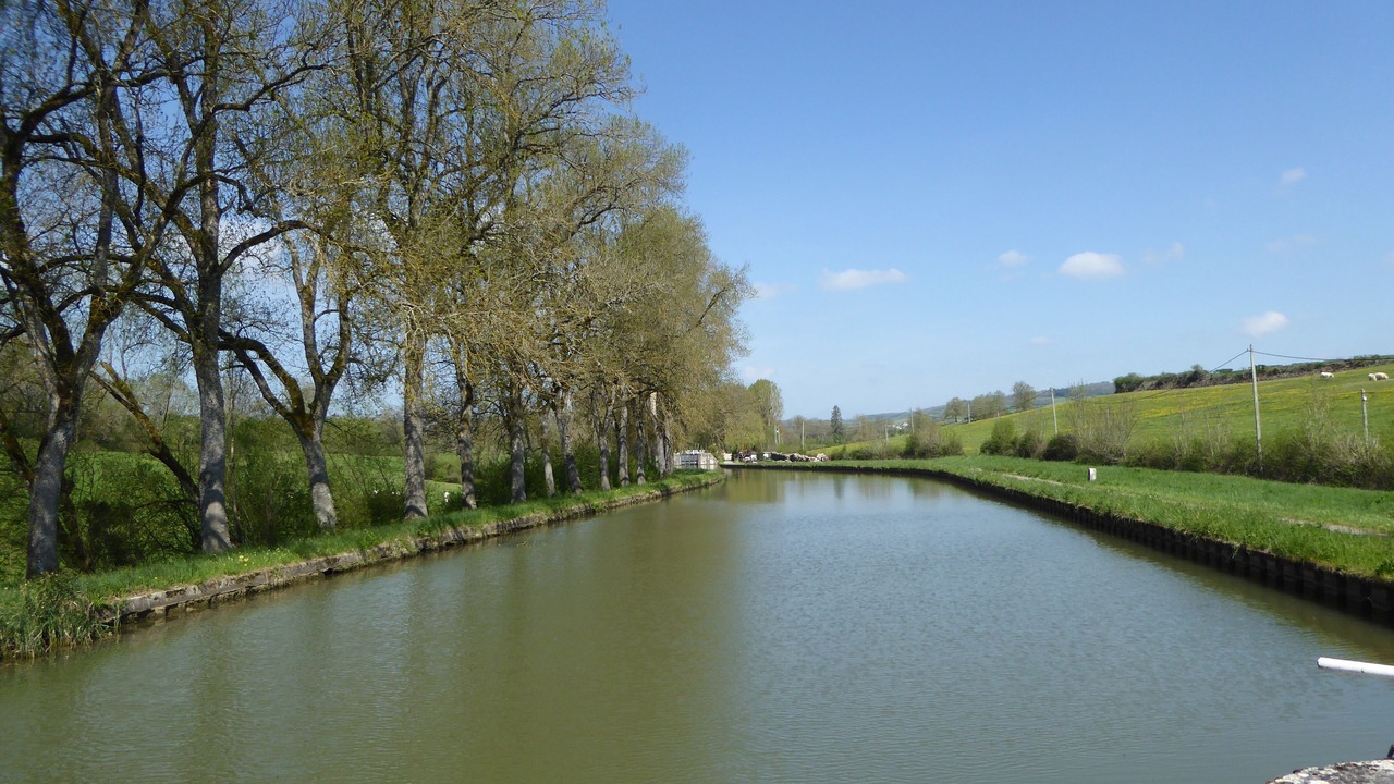 Photo of Outdoor in Commarin