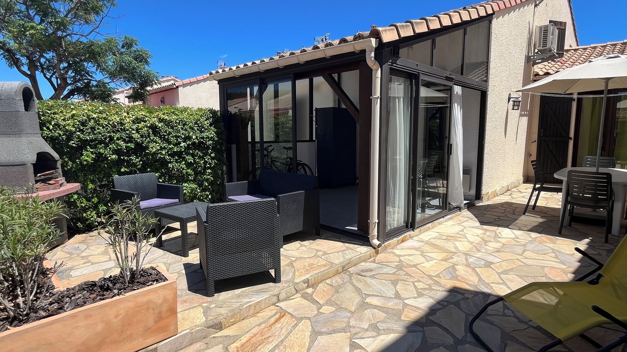 Photo of Patio Balcony in Saint-Cyprien Plage