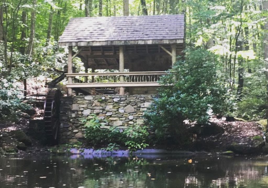 Photo of Outdoor in Mountain Air