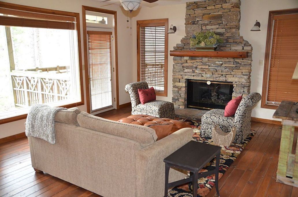 Photo of Livingroom in Mountain Air