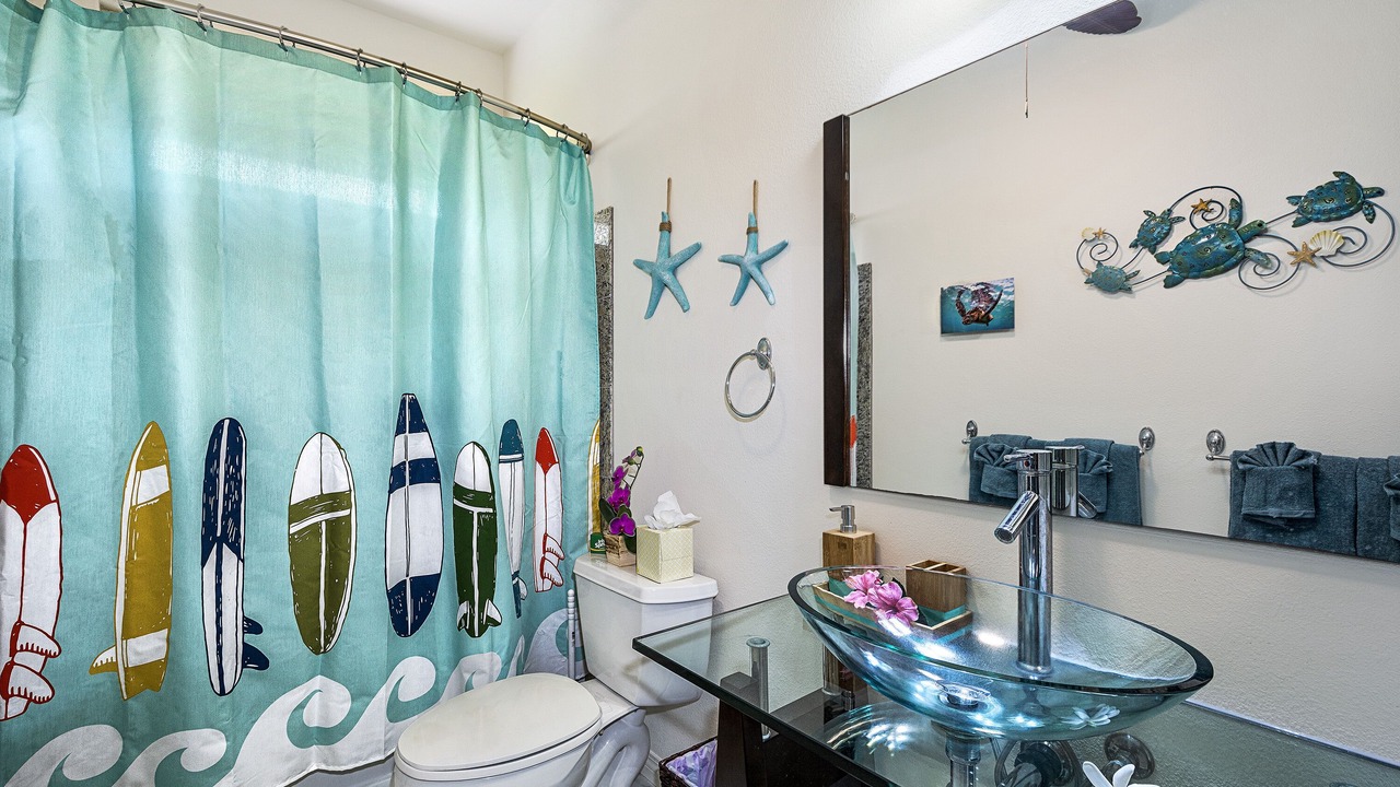 Photo of Bathroom in Kahaluu-Keauhou