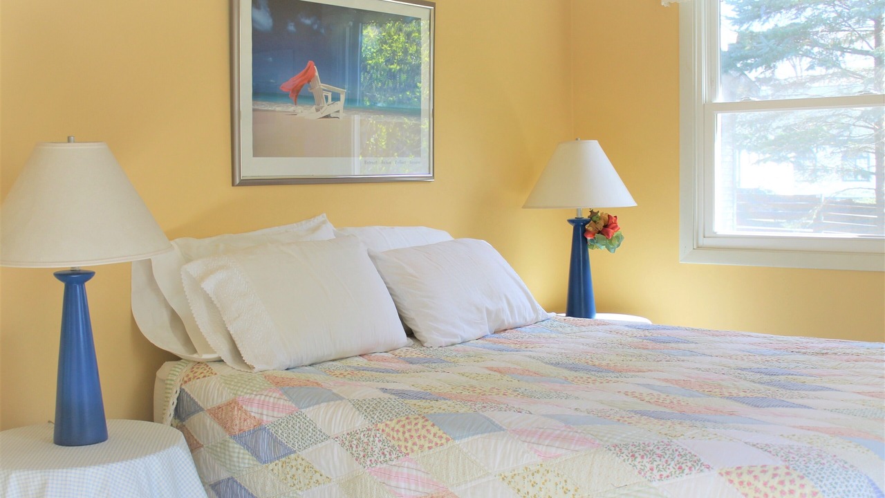 Photo of Bedroom in South Haven