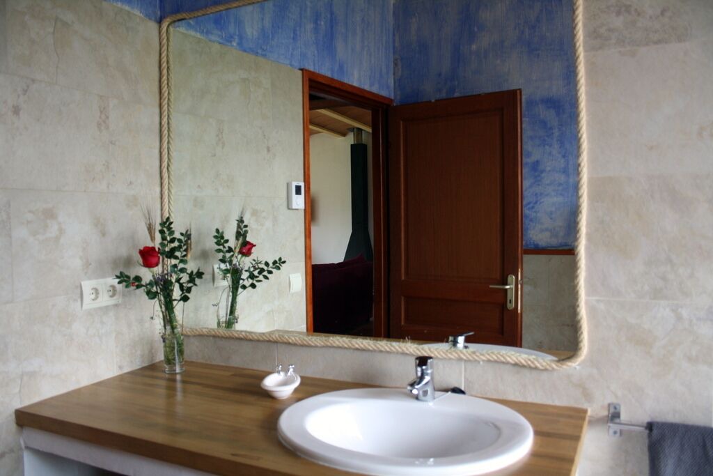 Photo of Bathroom in Llado