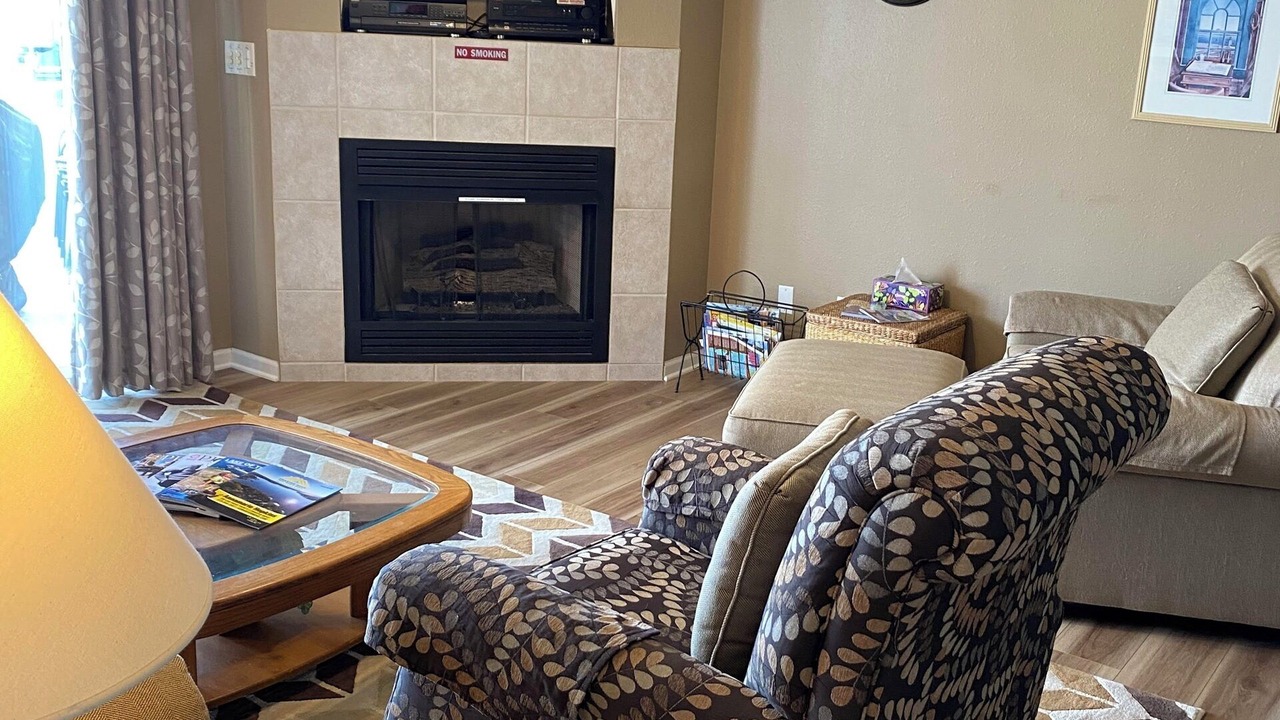 Photo of Livingroom in Osage Beach