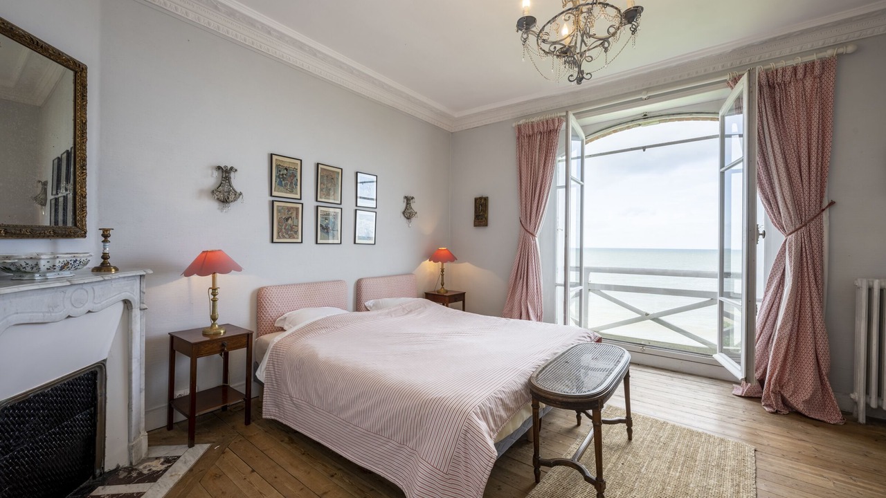 Photo of Bedroom in Grandcamp-Maisy