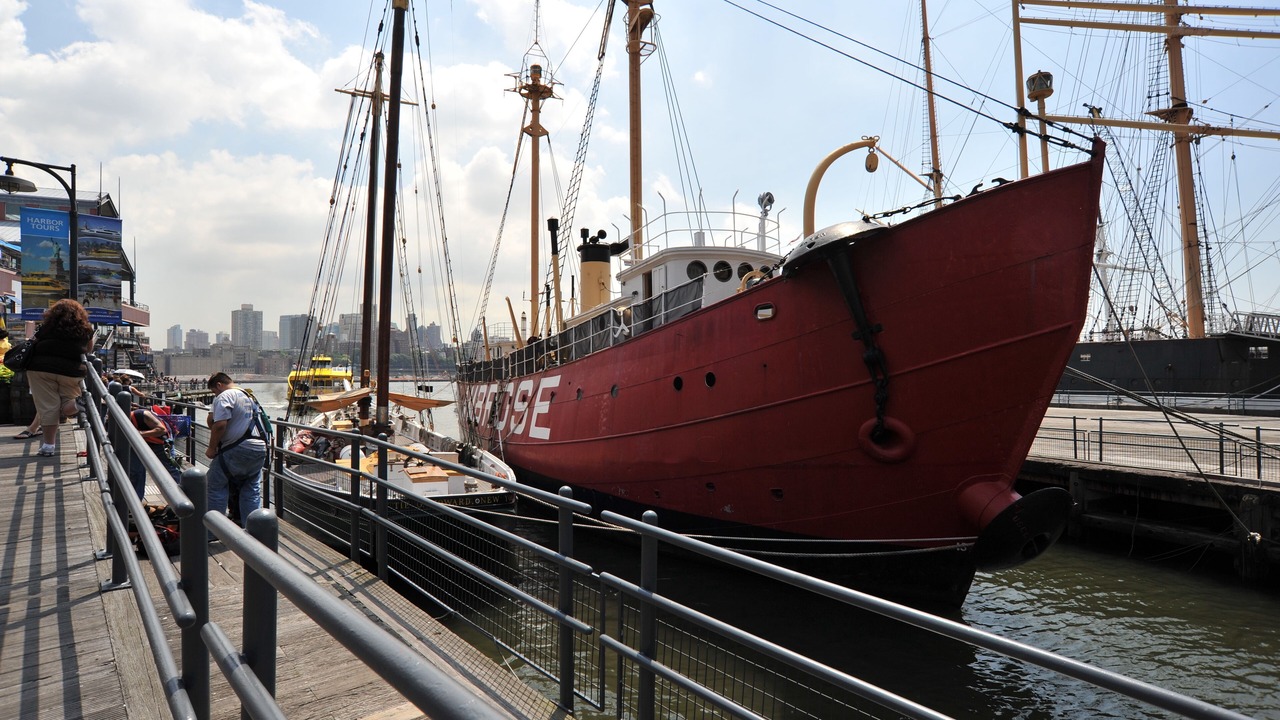 Photo of Others in Tribeca