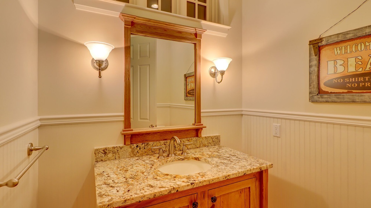 Photo of Bathroom in Oceanside