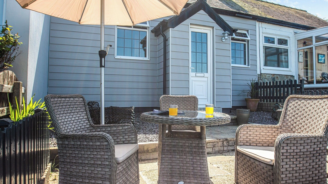 Photo of Others in Trefor