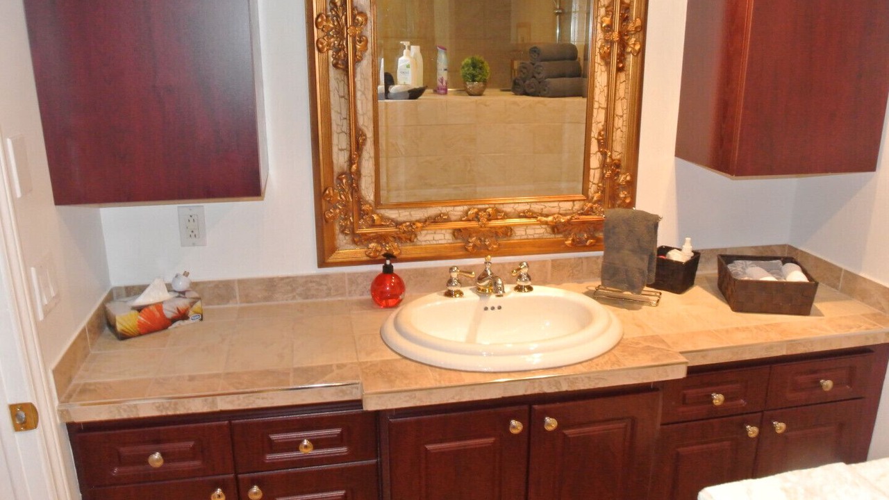 Photo of Bathroom in Plateau Mont Royal