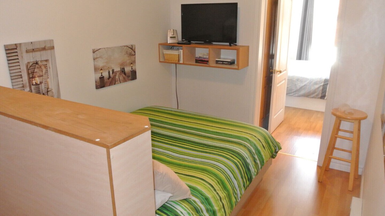 Photo of Bedroom in Plateau Mont Royal
