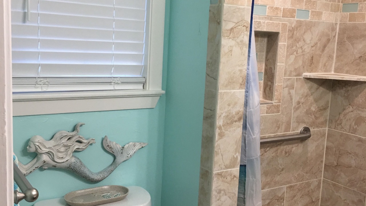 Photo of Bathroom in Grand Prairie