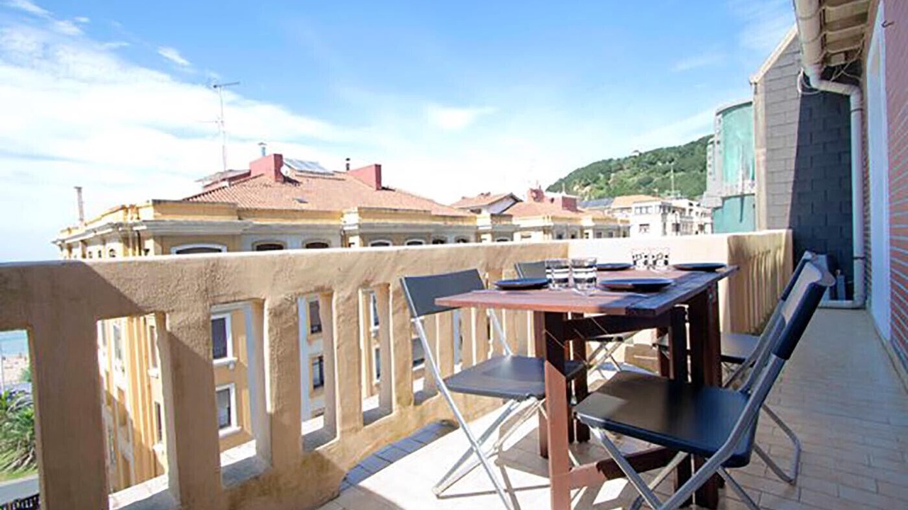 Photo of Outdoor in Gros