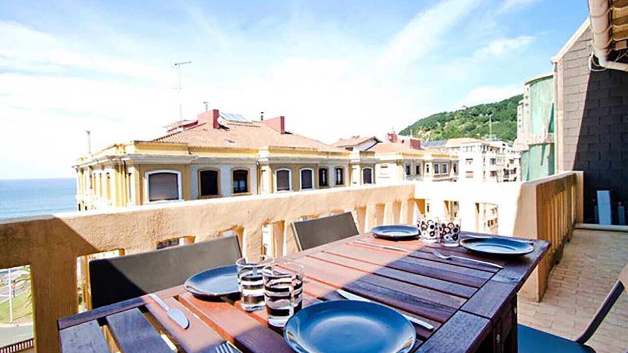 Photo of Outdoor in Gros