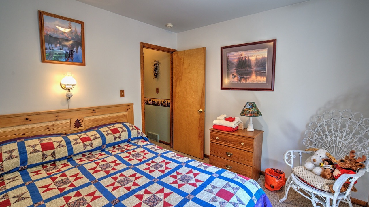 Photo of Bedroom in Town of Webb