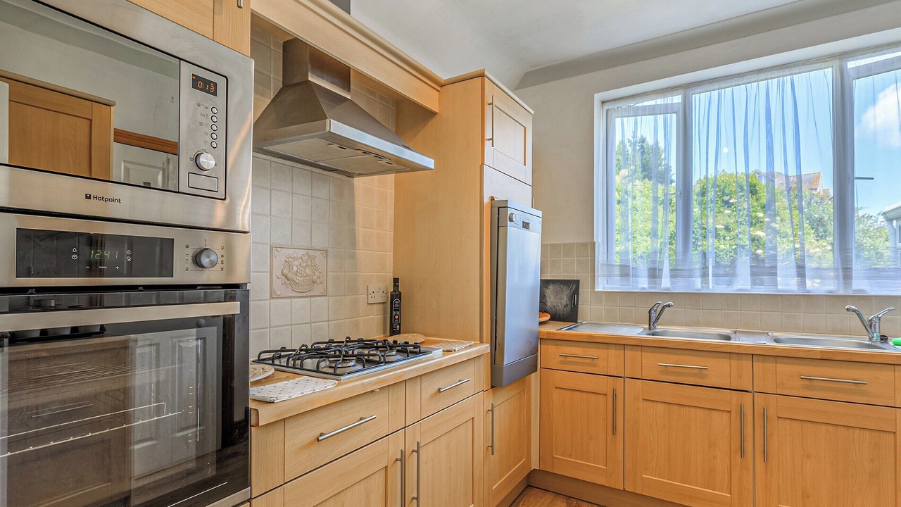 Photo of Others in Roundham