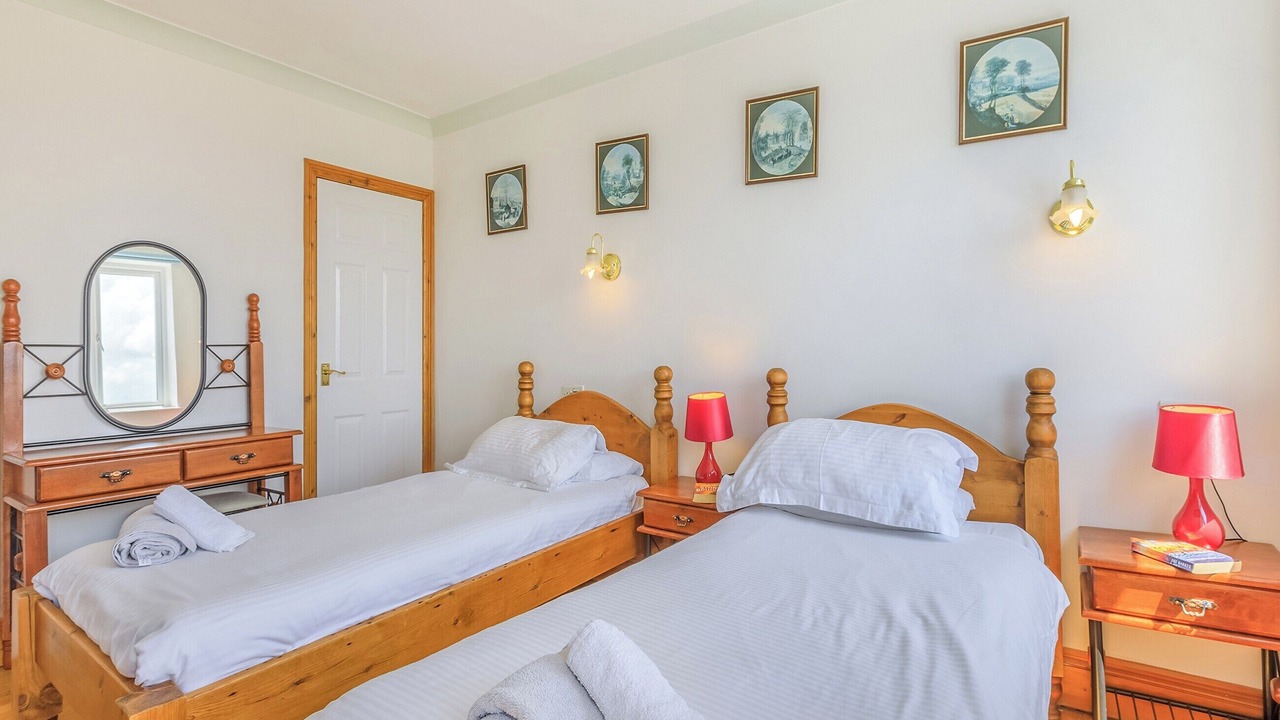 Photo of Others in Roundham