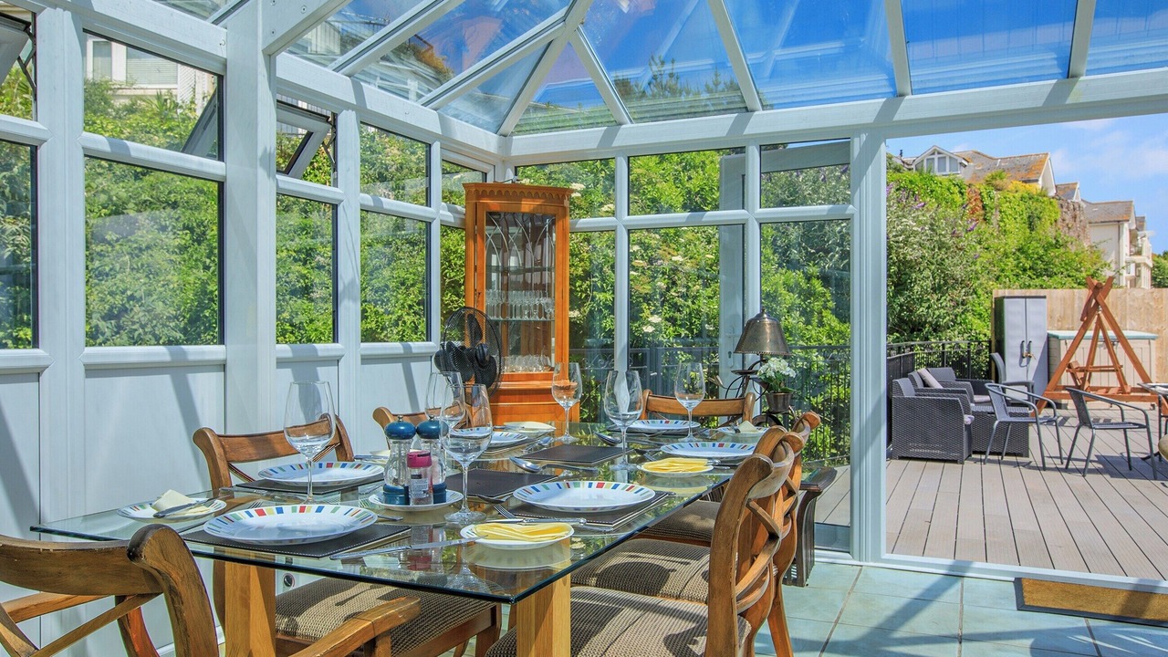 Photo of Bedroom in Roundham