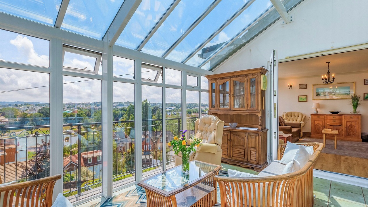 Photo of Bedroom in Roundham