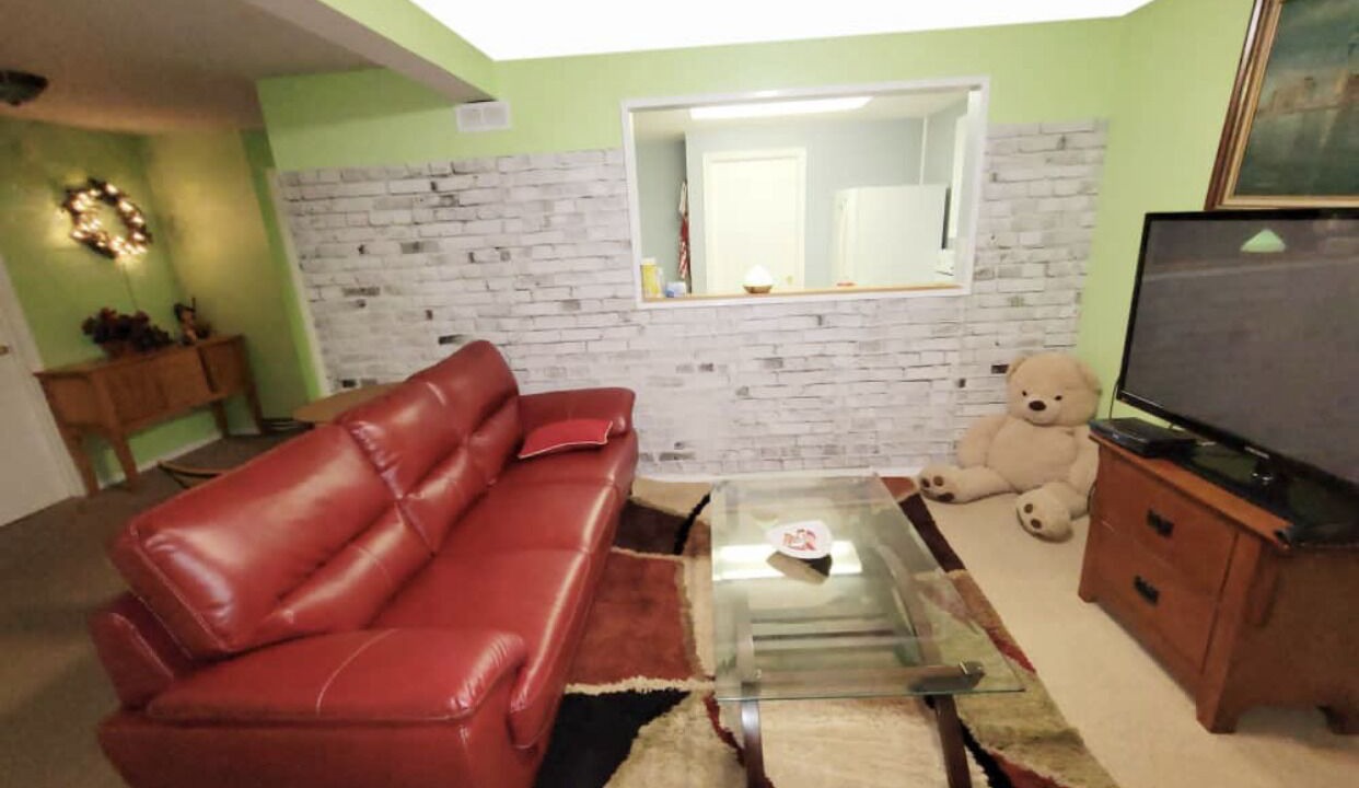 Photo of Livingroom in Winnipeg