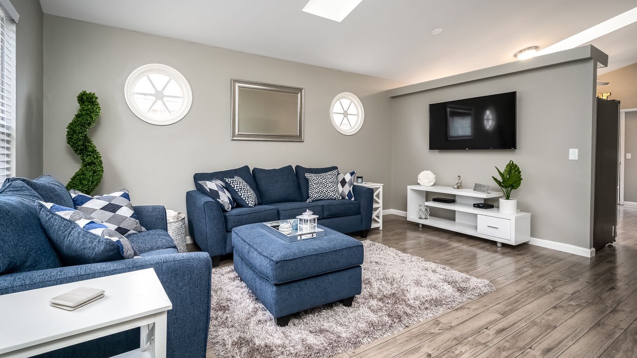 Photo of Livingroom in St. Peters