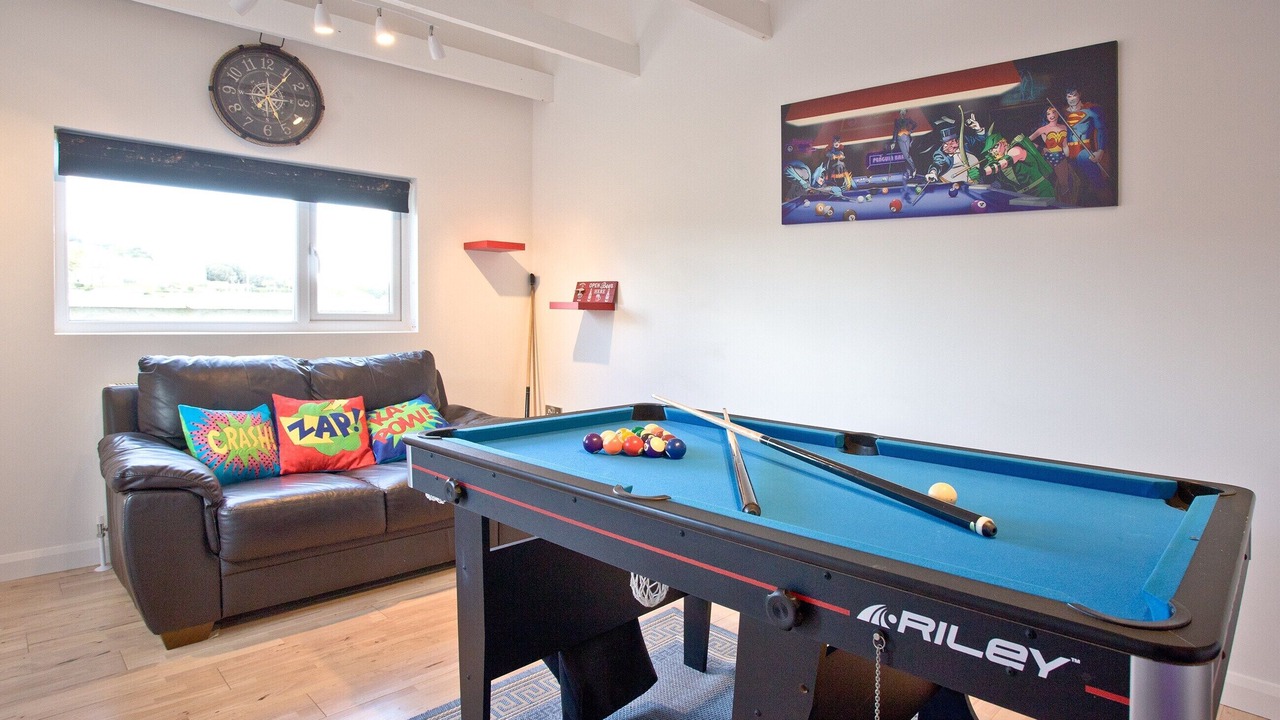 Photo of Bedroom in Torquay City Centre