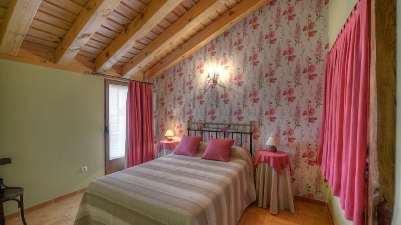 Photo of Bedroom in Carbonero el Mayor