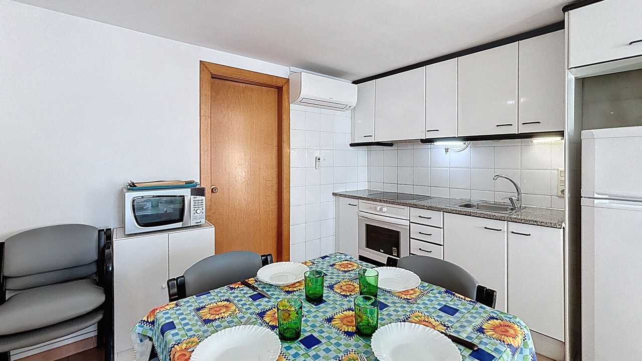 Photo of Kitchen in Roses Town Center