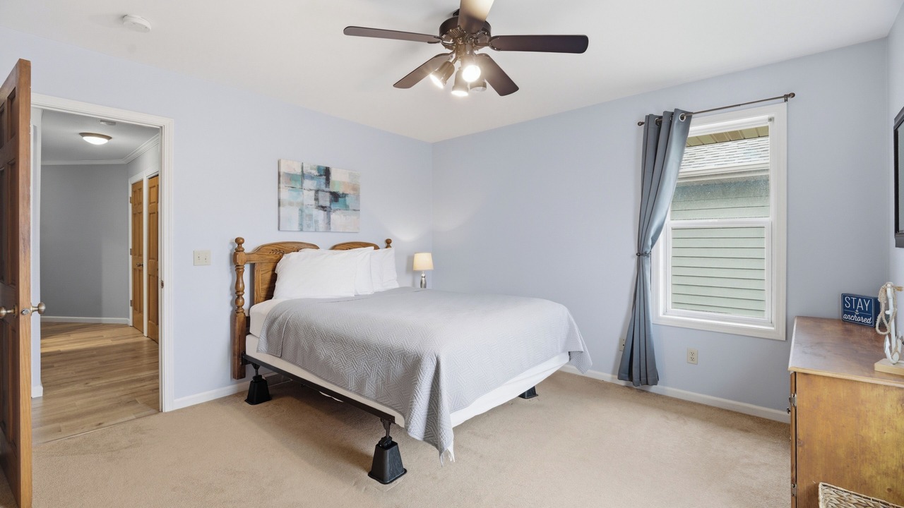 Photo of Bedroom in Fremont