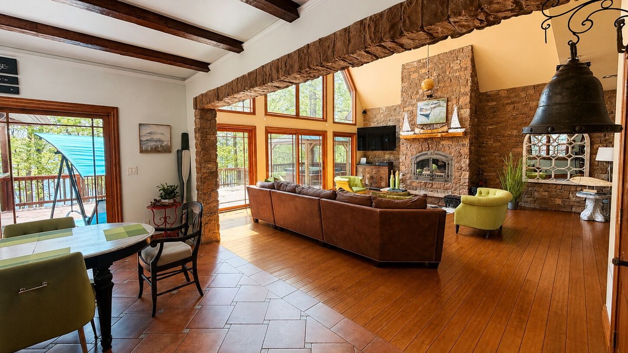 Photo of Livingroom in Wallenpaupauk Lake Estates